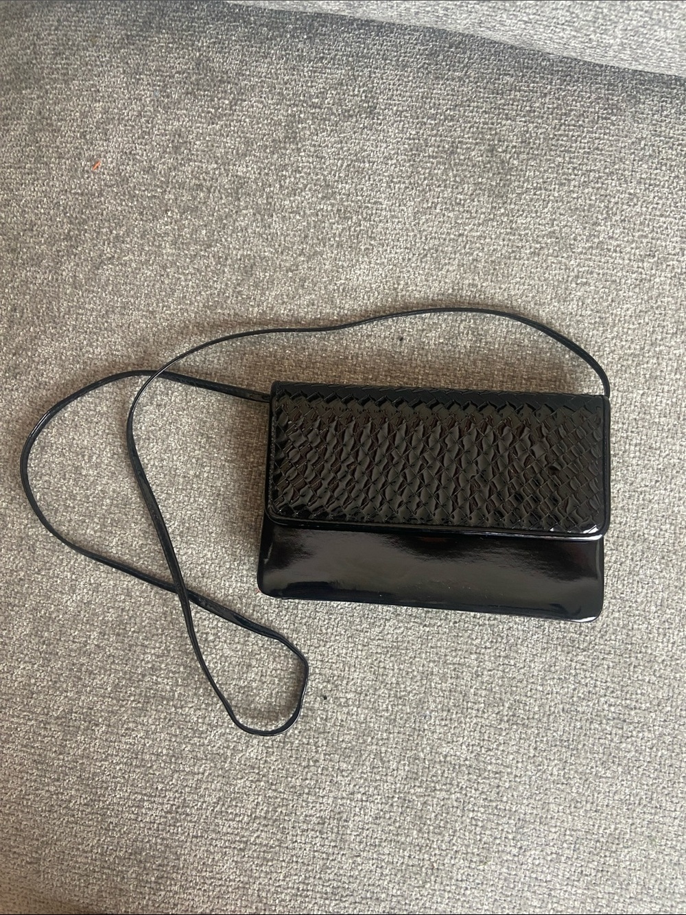 Classic Black Woven-Flap Crossbody Bag Carolyne Barton vintage black patent